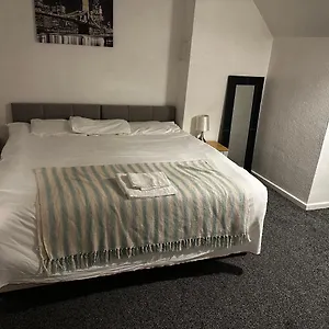 The Glorious 3 Bedroom With Parking United Kingdom